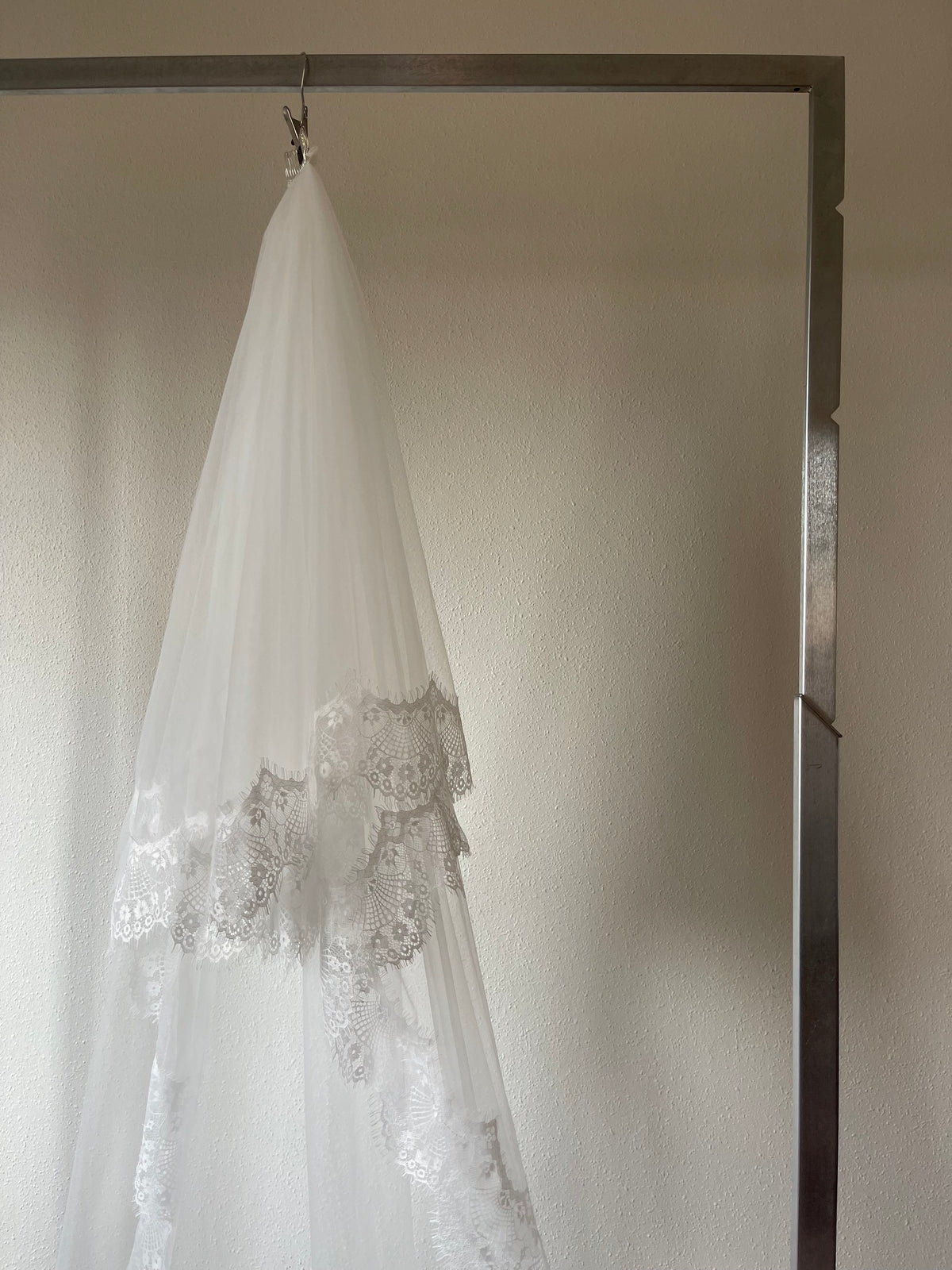 Two-tier Veil ( Ivory 300cm length )