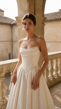 Look 11. Cleo