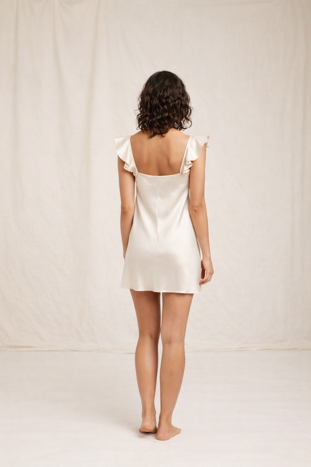 GINIA Adore Isabeau Chemise / Pearl Ivory